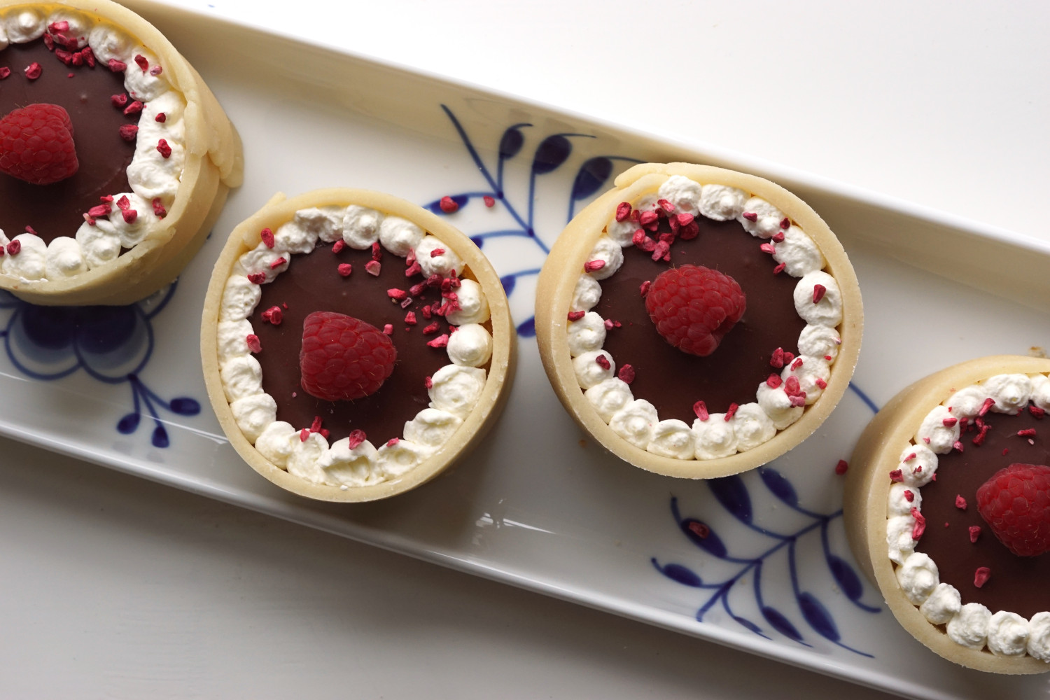 Små othellolagkager