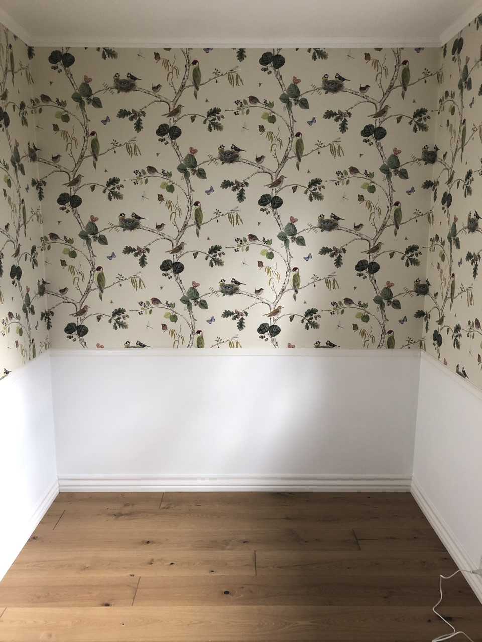 Et børneværelse – nu med tapet