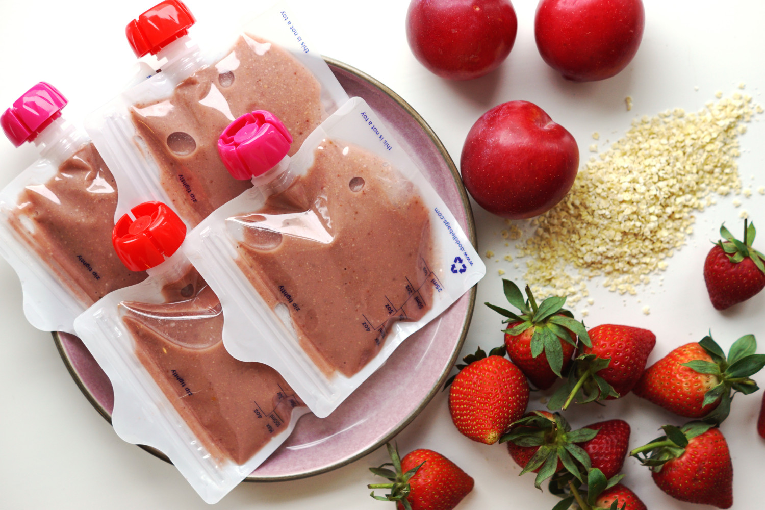 Grødsmoothie m. jordbær, blomme og vanilje (+4 mdr.)